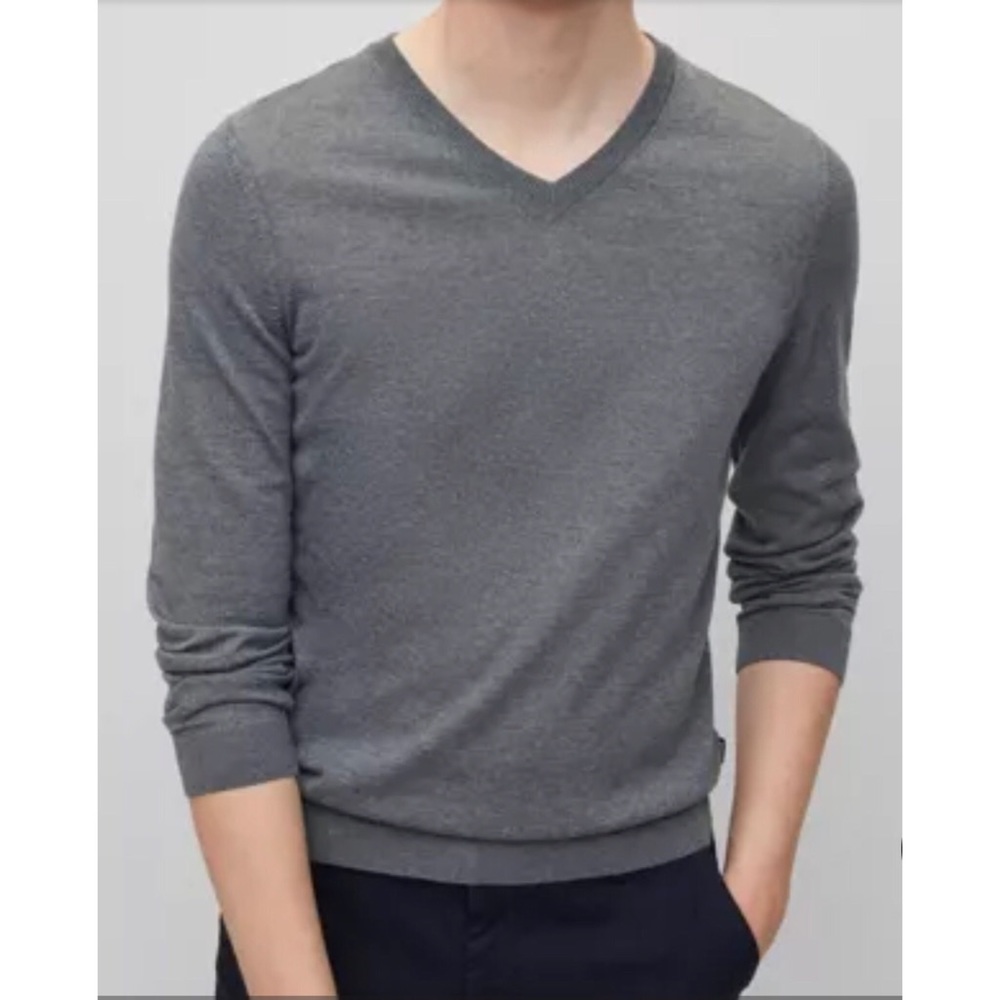 Hugo Boss Men’s V-Neck Sweater Slim Fit